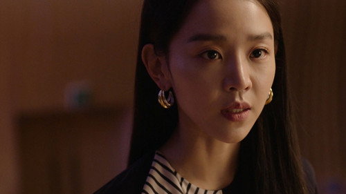Yeon-seo Apologizes to the Sponsors